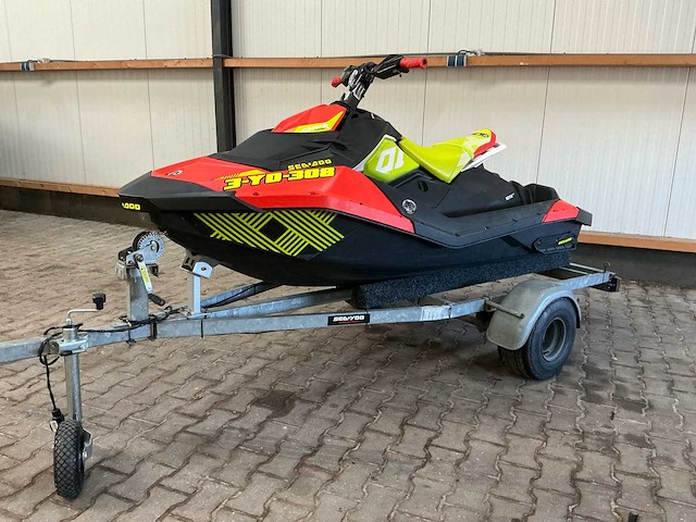 Seadoo spark trix waterscooter incl. trailer - afbeelding 24 van  26