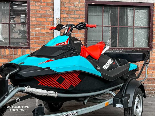 Seadoo spark trixx 90pk 899cc 2018 - afbeelding 3 van  10