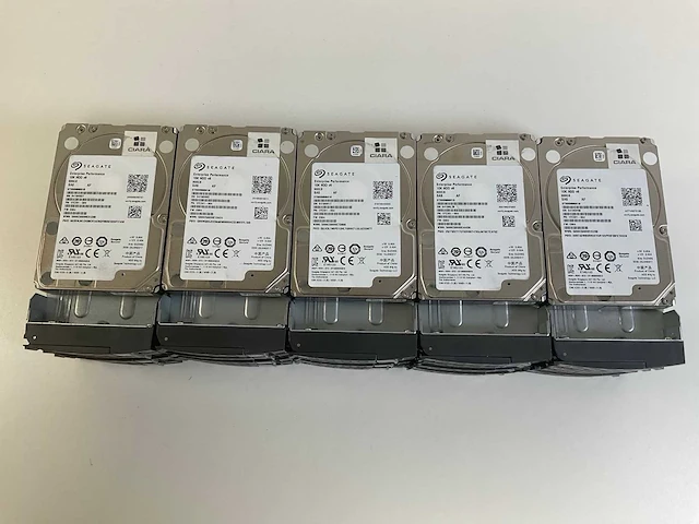 Seagate 20x 900 gb 10k sas (st900mm0018) hdds (20x) - afbeelding 4 van  11