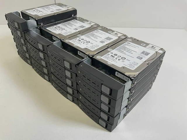 Seagate 21x 900 gb 10k sas (st900mm0178) hdds (21x) - afbeelding 5 van  12
