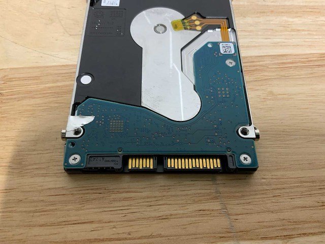 Seagate 2tb 2,5” sata hdd (60x) - afbeelding 3 van  3