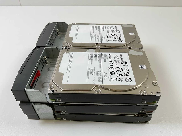 Seagate 6x 900 gb sas(st900mm0006) hdds (6x) - afbeelding 4 van  9