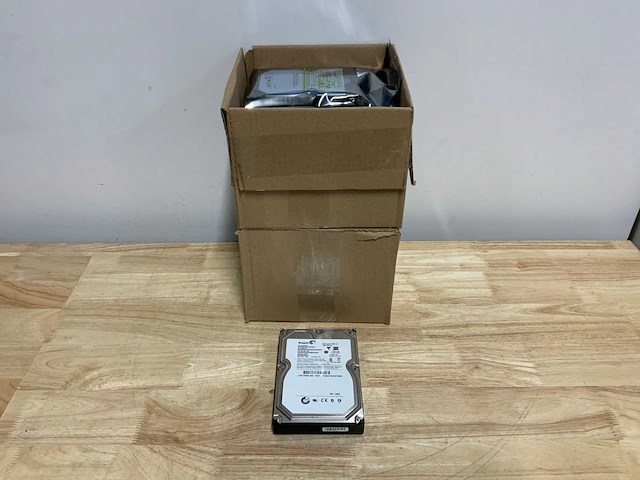 Seagate baracuda 3,5’’ sata interne hdd 1000gb (20x) - afbeelding 1 van  4