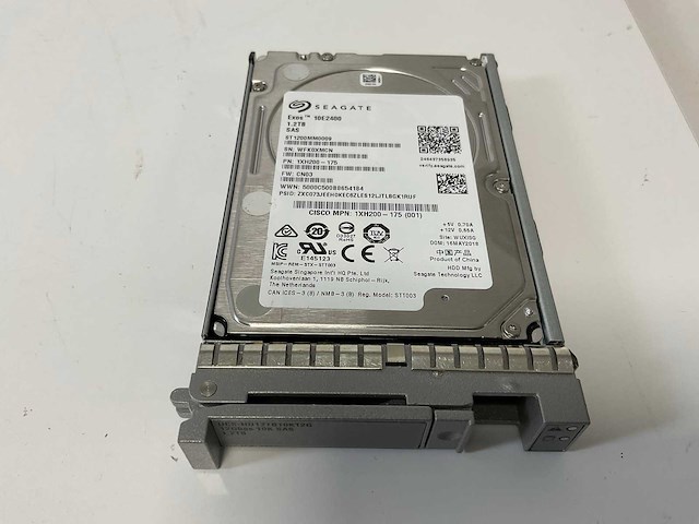 Seagate / toshiba / dell mix model harddrives - check description (26x) - afbeelding 16 van  24