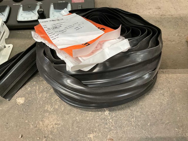 Seal (2x) - afbeelding 1 van  3