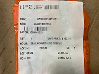 Seal - afbeelding 2 van  2