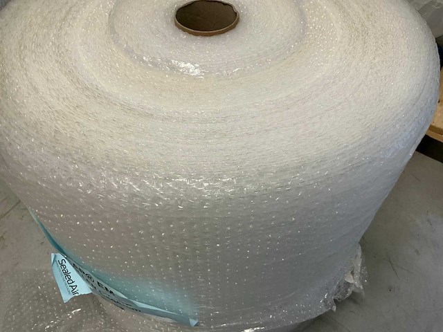 Sealed air aircap noppenfolie (1.500 mm x 150 meter) (8x) - afbeelding 2 van  4