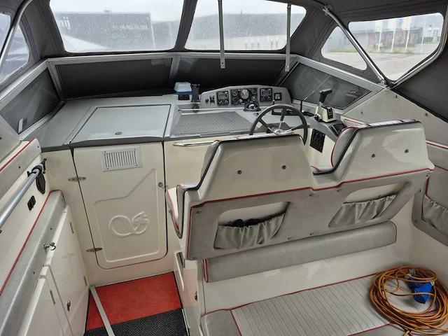 Sealine 255 - sportcruiser - motorjacht - afbeelding 32 van  33
