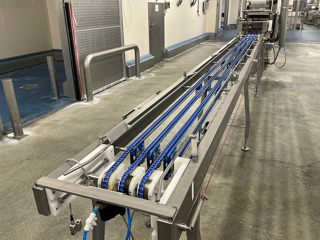 Sealpac voedseltray-transportband - afbeelding 5 van  8