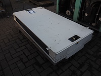 Searle - afbeelding 3 van  6