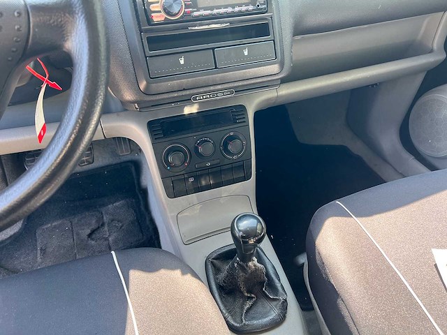 Seat - 2001 - arosa - personenauto - afbeelding 9 van  17