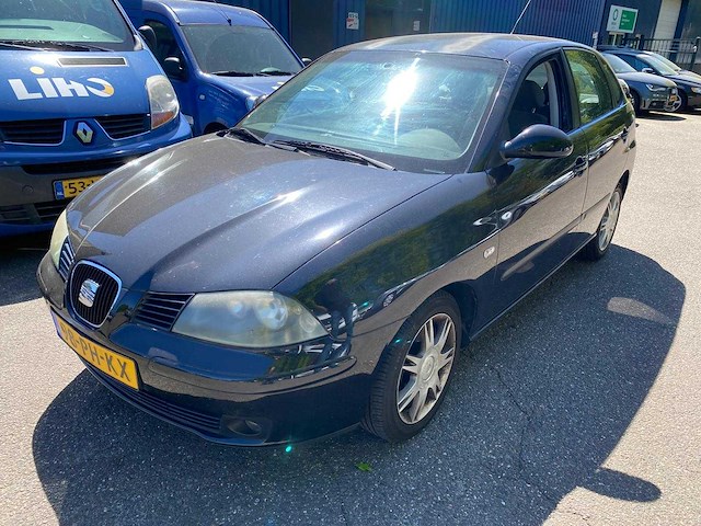 Seat - 2004 - ibiza - 1.4-16v signo - 98-ph-kx - afbeelding 1 van  16