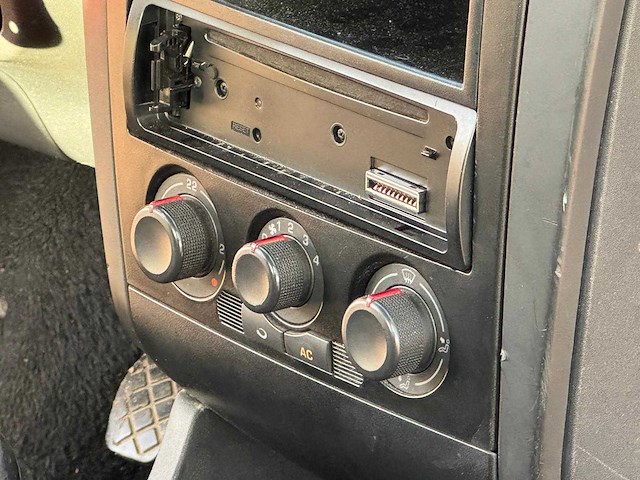 Seat - 2004 - ibiza - 1.4-16v sport - 17-nn-kv - afbeelding 4 van  16