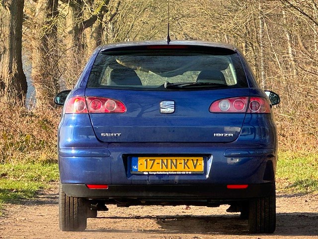 Seat - 2004 - ibiza - 1.4-16v sport - 17-nn-kv - afbeelding 9 van  11