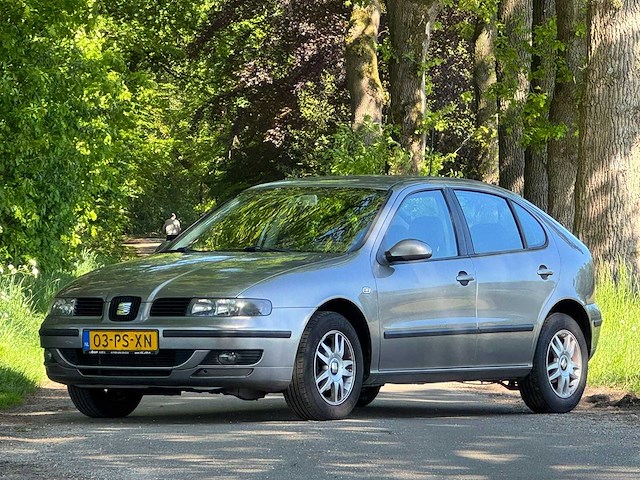 Seat - 2004 - leon - 1.6-16v stella - personenauto - afbeelding 1 van  18