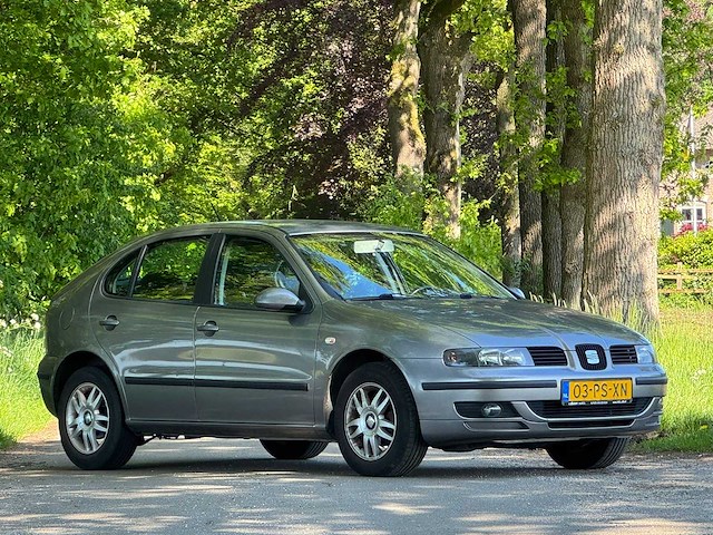 Seat - 2004 - leon - 1.6-16v stella - personenauto - afbeelding 13 van  18
