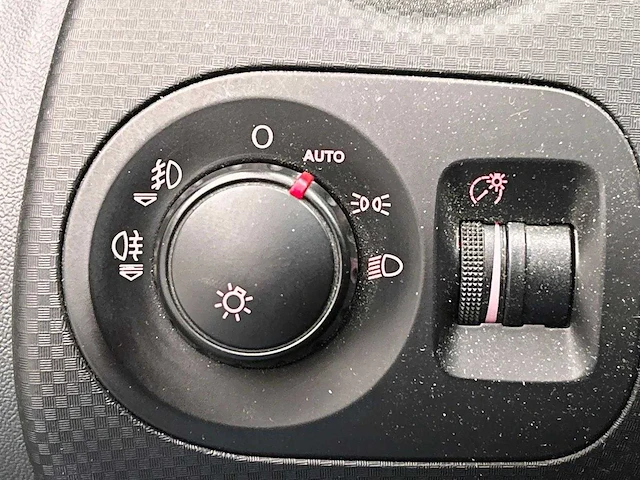 Seat - 2006 - toledo - 2.0 fsi businessline - personenauto - afbeelding 46 van  56