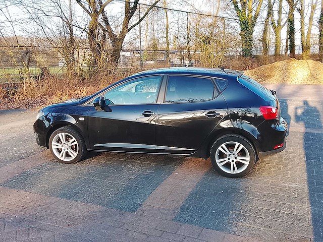 Seat - 2008 - ibiza - 1.4 sport-up - personenauto - afbeelding 2 van  25