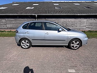 Seat - 2009 - ibiza - 1.4-16v last ed. i - personenauto - afbeelding 11 van  24