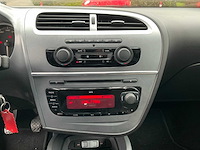 Seat - 2009 - leon - 1.8 tfsi style - personenauto (n-649-ns) - afbeelding 3 van  15