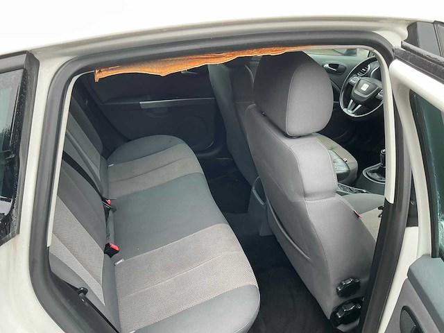 Seat - 2009 - leon - 1.8 tfsi style - personenauto (n-649-ns) - afbeelding 12 van  15