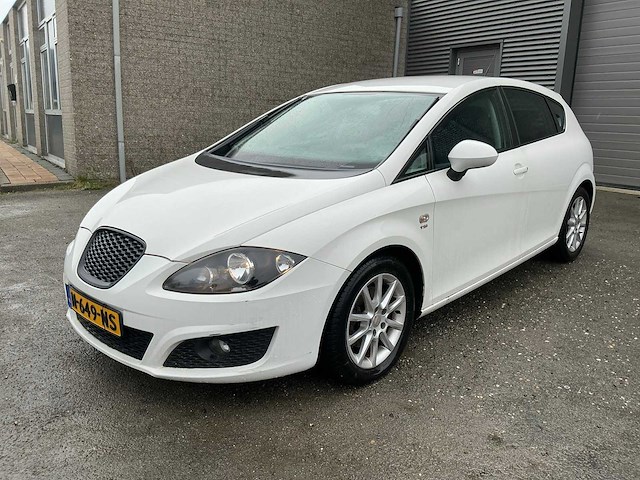 Seat - 2009 - leon - 1.8 tfsi style - personenauto (n-649-ns) - afbeelding 1 van  20