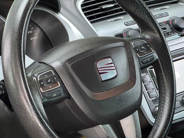 Seat - 2010 - altea xl - 1.4 tsi bnsline high - 00-lgx-4 - afbeelding 2 van  17