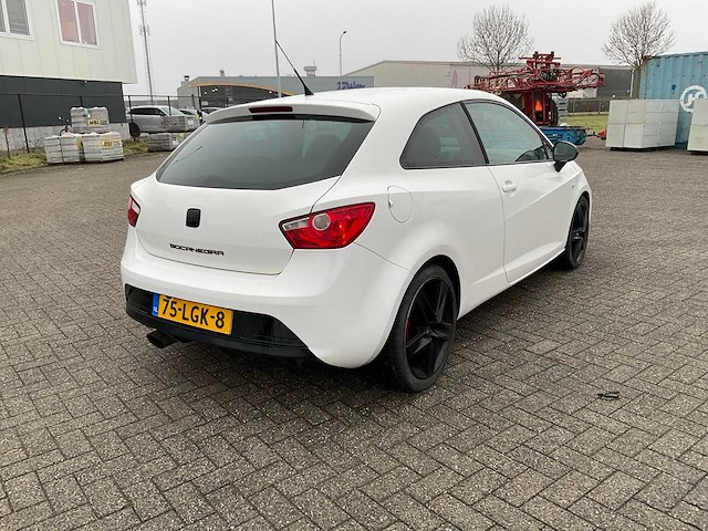 Seat - 2010 - ibiza - 1.4 tsi fr bocanegra - personenauto - afbeelding 17 van  17
