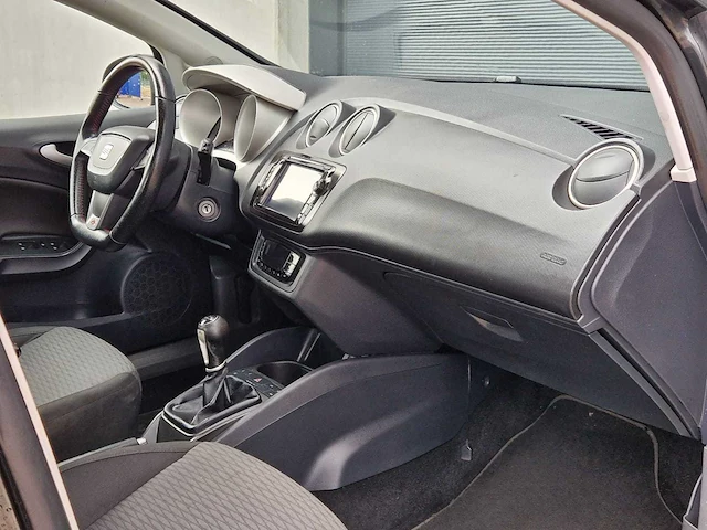 Seat - 2011 - ibiza st - 1.2 tsi sport - afbeelding 14 van  23