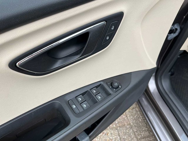 Seat - 2014 - leon - 1.4 tgi style business - personenauto - afbeelding 16 van  19