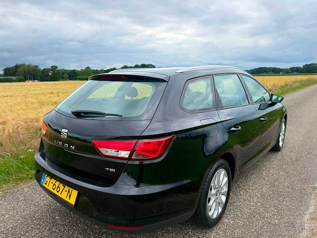 Seat - 2015 - leon st - 1.2 tsi style - gt-667-n - afbeelding 9 van  13