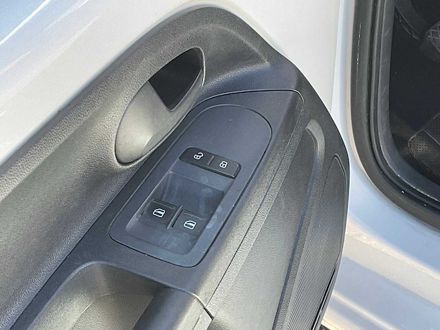 Seat - aa - personenauto - afbeelding 11 van  15