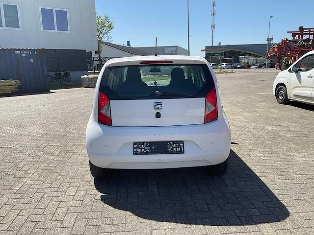 Seat - aa - personenauto - afbeelding 18 van  24