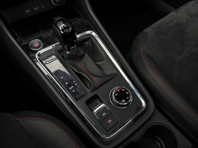 Seat - ateca - 2.0 eco fr 4drive - car - 2017|p-719-nb|iaw - afbeelding 2 van  30