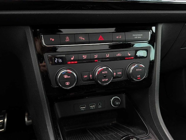 Seat - ateca - 2.0 eco fr 4drive - car - 2017|p-719-nb|iaw - afbeelding 2 van  31