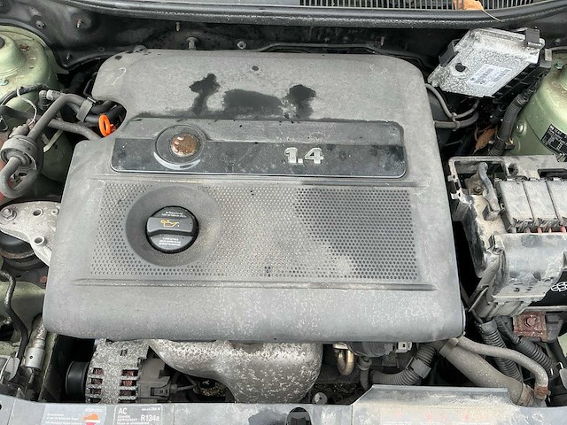 Seat - cordoba - 1.4-16v sensation - 83-sr-kn - afbeelding 9 van  17