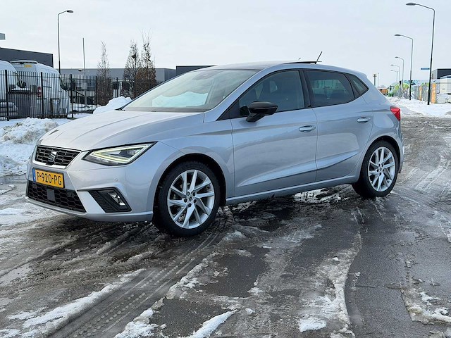 Seat - ibiza - 1.0 ecotsi fr plus - car - 2022|p-920-pg|iaw - afbeelding 1 van  31