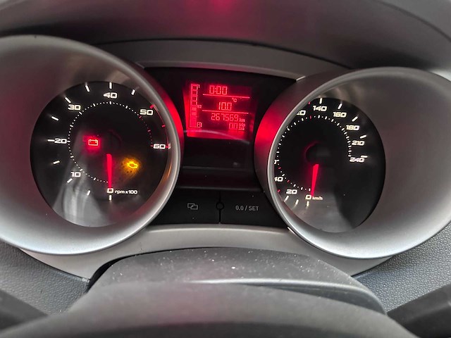 Seat - ibiza - 1.2 tdi style eco. - 24-rdp-5- 2011 - afbeelding 2 van  8