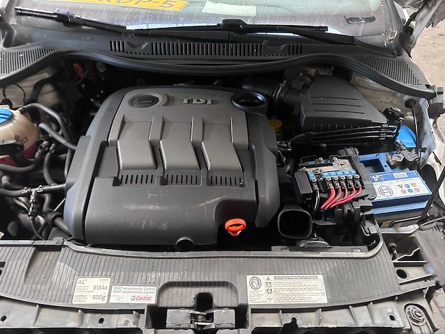 Seat - ibiza - 1.2 tdi style eco. - 24-rdp-5- 2011 - afbeelding 9 van  9