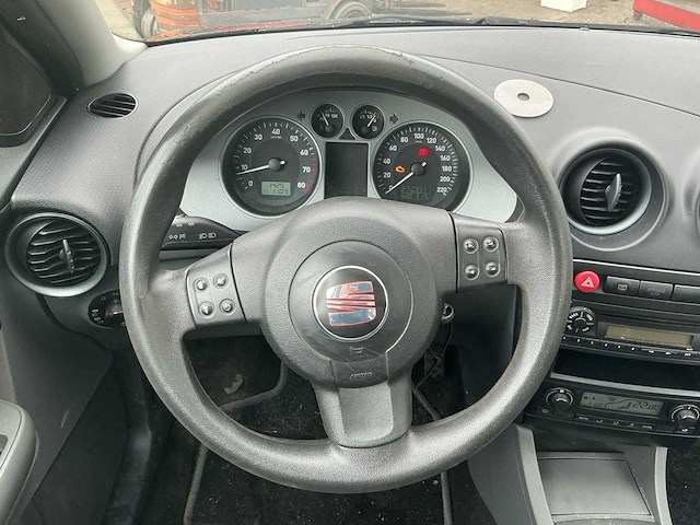 Seat - ibiza - 1.4-16v chill out - 82-tb-pp - afbeelding 3 van  27