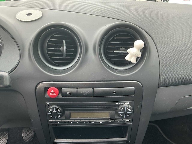 Seat - ibiza - 1.4-16v chill out - 82-tb-pp - afbeelding 5 van  27