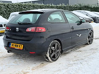 Seat - ibiza - 1.4-16v sport - car - 2004|41-nn-kt|iaw - afbeelding 2 van  9