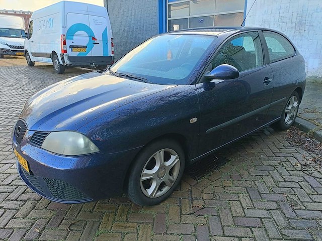 Seat - ibiza - 1.4-16v trendstyle - personenauto - afbeelding 12 van  13