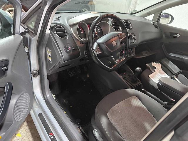 Seat - ibiza - 1.4 reference - 68-npk-8- 2009 - afbeelding 17 van  19