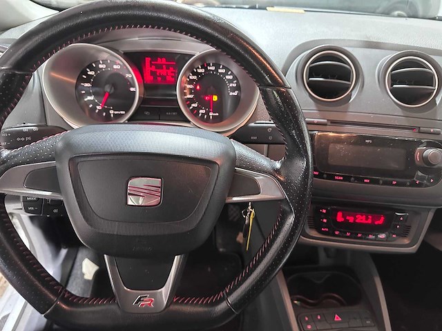 Seat - ibiza - 1.4 reference - 68-npk-8- 2009 - afbeelding 18 van  19