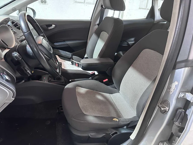 Seat - ibiza - 1.4 reference - 68-npk-8- 2009 - afbeelding 5 van  19