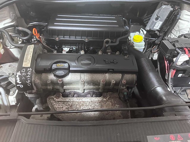 Seat - ibiza - 1.4 sport-up - 40-hzr-8- 2009 - afbeelding 5 van  18