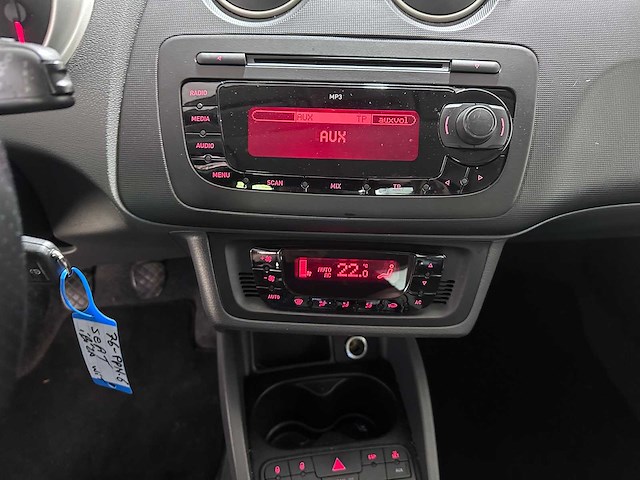Seat - ibiza sc - 1.2 tdi style eco. - 76-ppn-6- 2011 - afbeelding 3 van  18