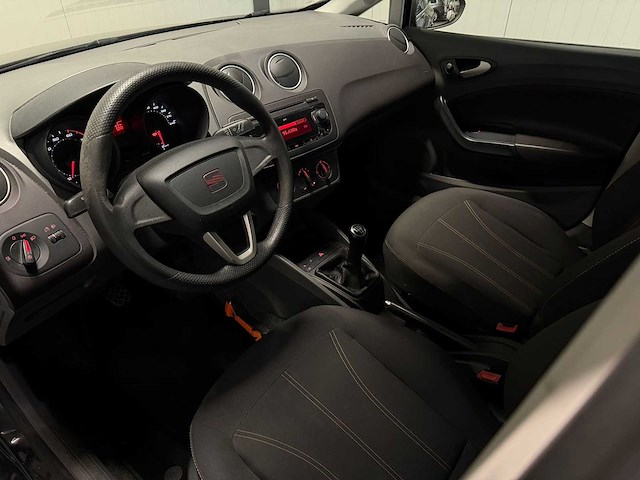 Seat - ibiza st - 1.2 club 2011 77-sth-5 iaw - afbeelding 14 van  15