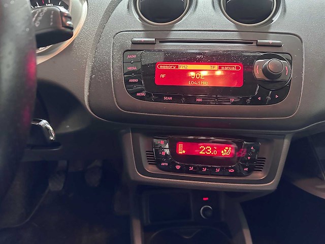 Seat - ibiza st - 1.2 tdi style eco. - 62-tgp-7 - afbeelding 1 van  8